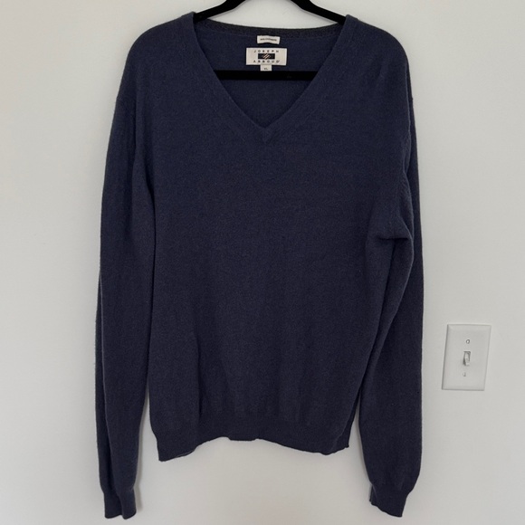 Joseph Abboud Other - Joseph Abboud 100% Cashmere V-Neck Sweater, Blue - Size XL